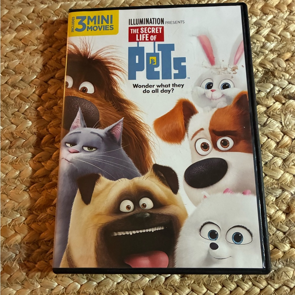 's The Secret Life of Pets Blu-ray - Black Case